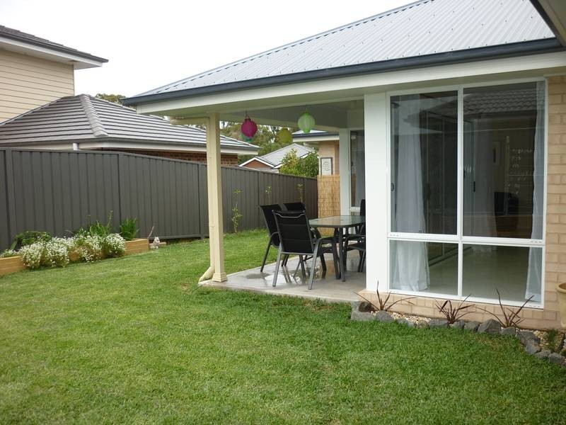 14 PAPERBARK CCT, Fern Bay NSW 2295