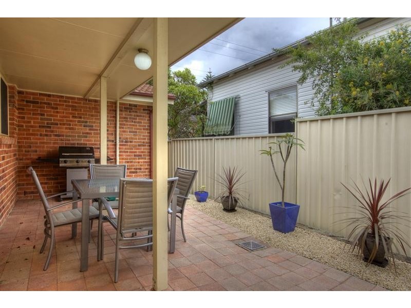1/385 Glebe Road, Merewether NSW 2291