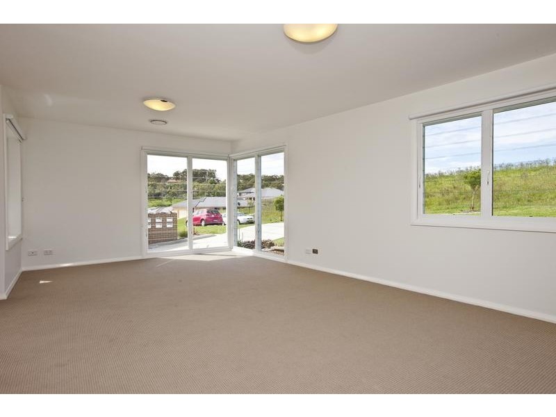 23/4 CRAWFORD LANE, Mount Hutton NSW 2290