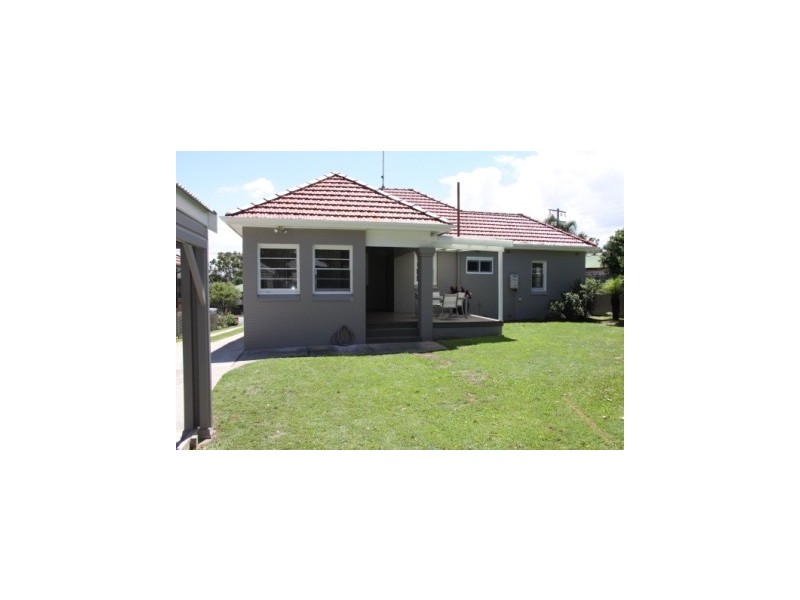 76 Crescent Road, Waratah NSW 2298
