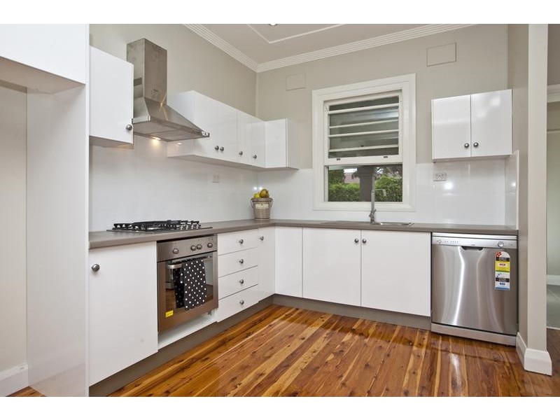 76 Crescent Road, Waratah NSW 2298