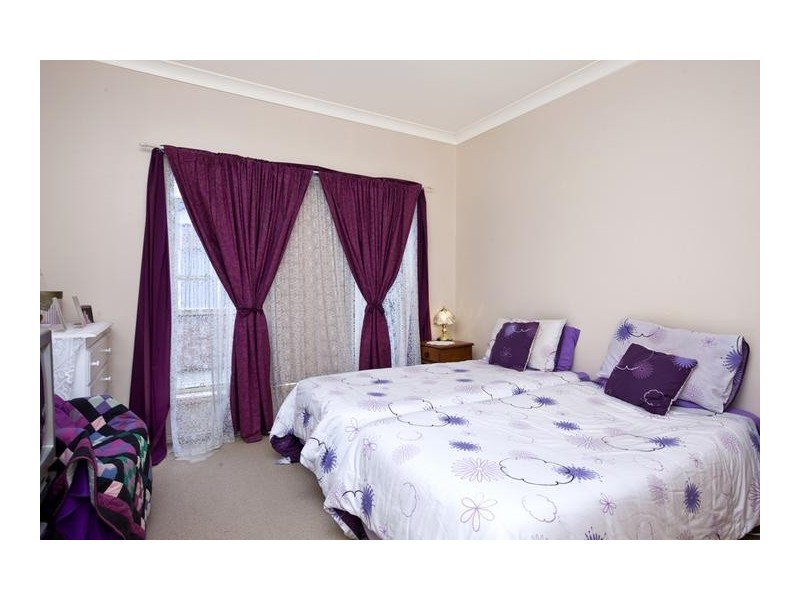 2/13 Floribunda Close, Warabrook NSW 2304