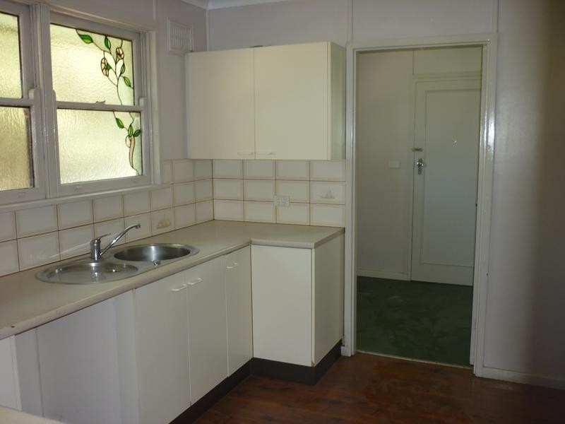 10 MORPETH ROAD, Waratah West NSW 2298