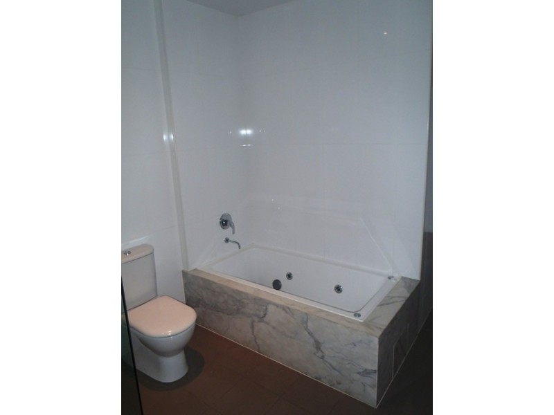 901/335 WHARF ROAD, Newcastle NSW 2300