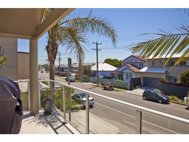 2/69 Frederick Street, Merewether NSW 2291