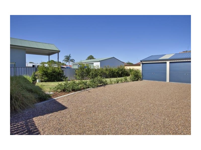 36 Brett St, Georgetown NSW 2298