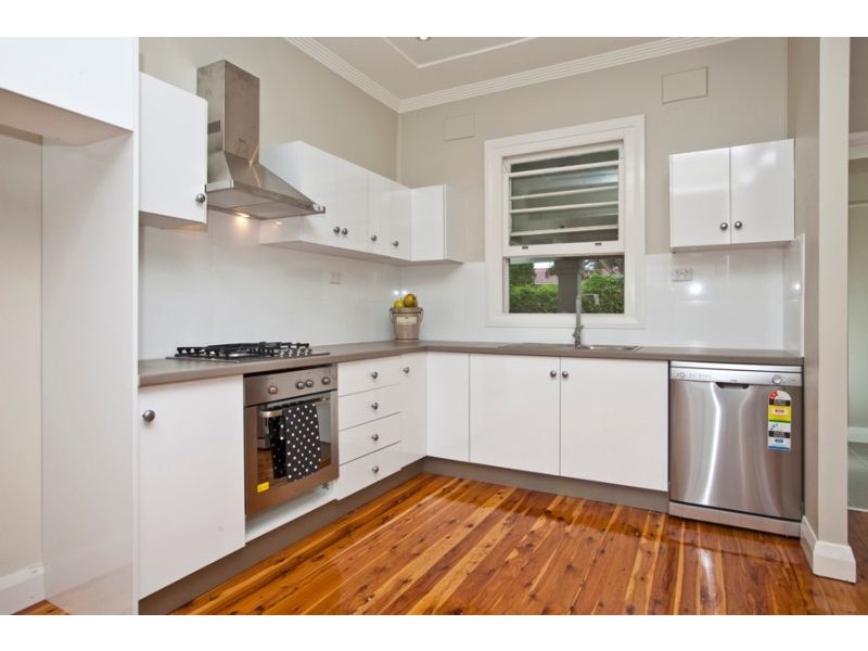 76 CRESCENT RD, Waratah NSW 2298