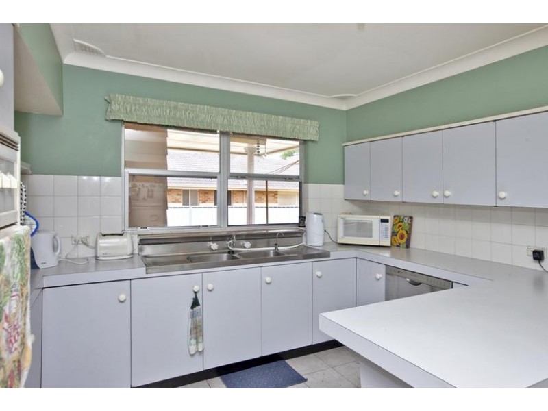 8 Dan Close, Lambton NSW 2299