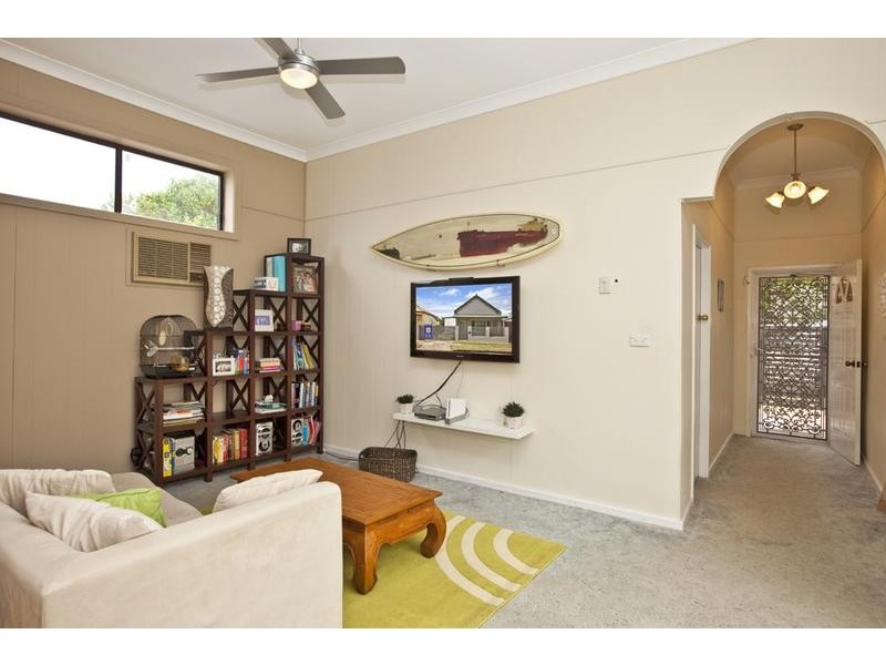 1 NORTHUMBERLAND ST, Maryville NSW 2293