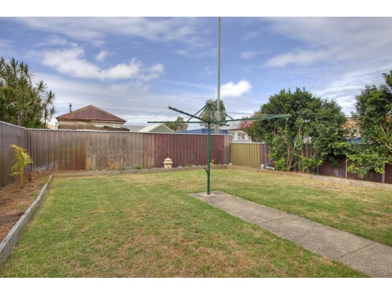 1 NORTHUMBERLAND ST, Maryville NSW 2293