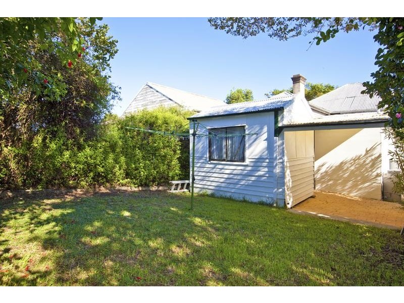 65 Lewis St, Maryville NSW 2293