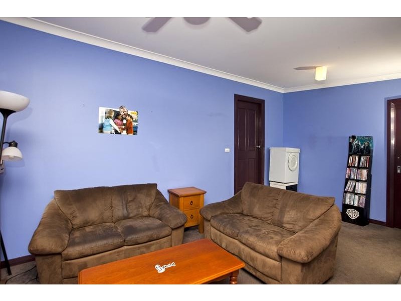 8 Thomas Street, Mayfield NSW 2304