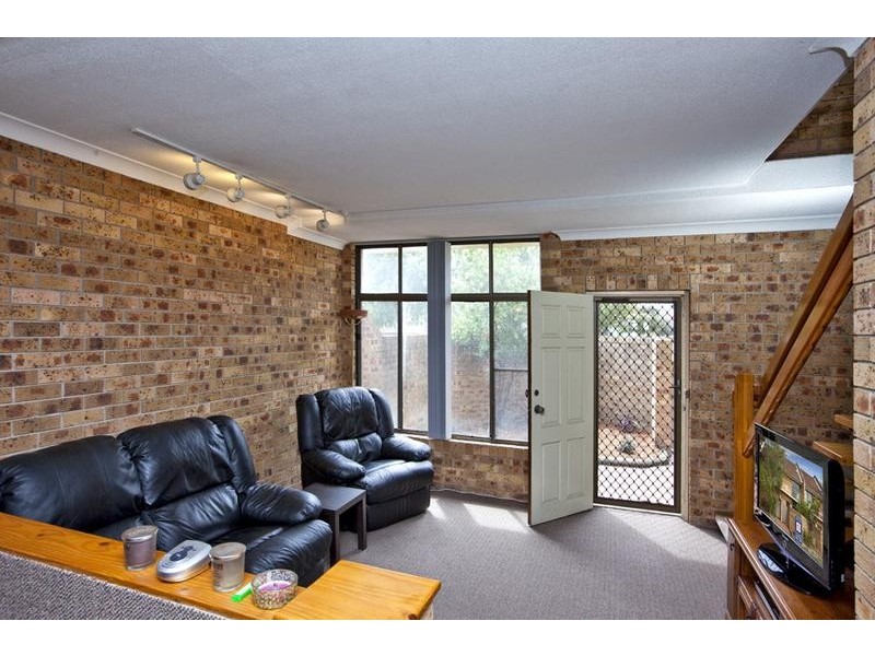 4/15 Railway Street, Merewether NSW 2291