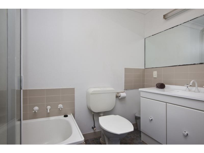 4/15 Railway Street, Merewether NSW 2291