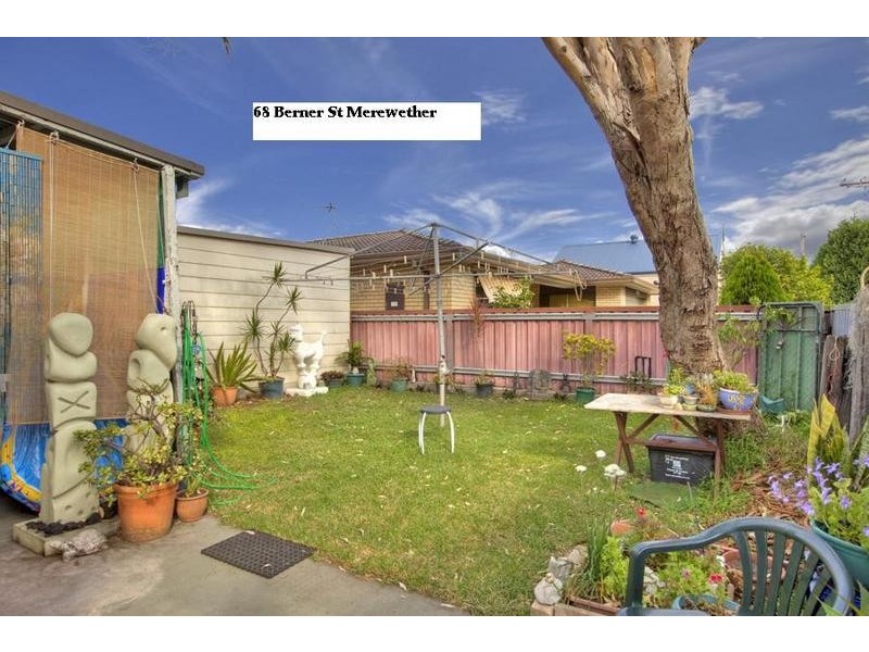 17 Winsor Street (& Cnr 68 Berner St), Merewether NSW 2291