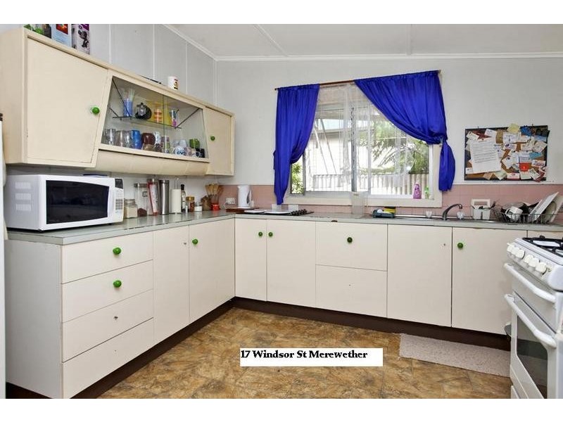 17 Winsor Street (& Cnr 68 Berner St), Merewether NSW 2291