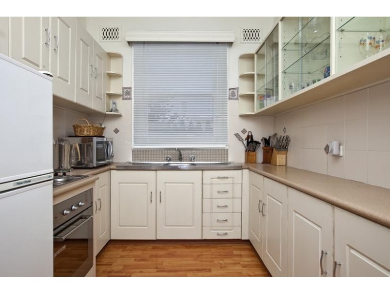 33 Lambton Road, Waratah NSW 2298