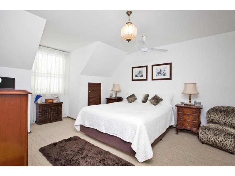 129 Macquarie Street, Merewether NSW 2291