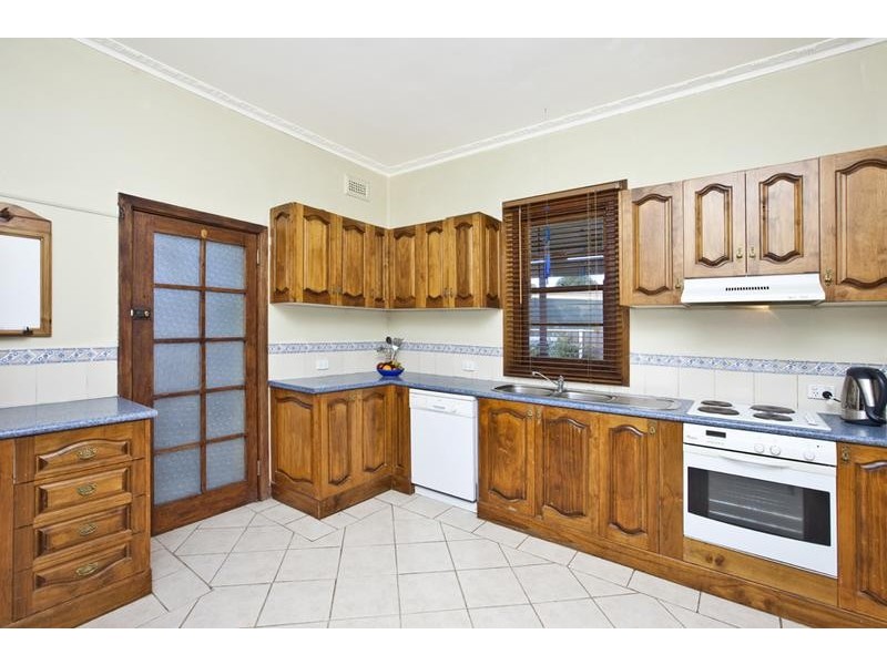 126 Douglas Street, Stockton NSW 2295