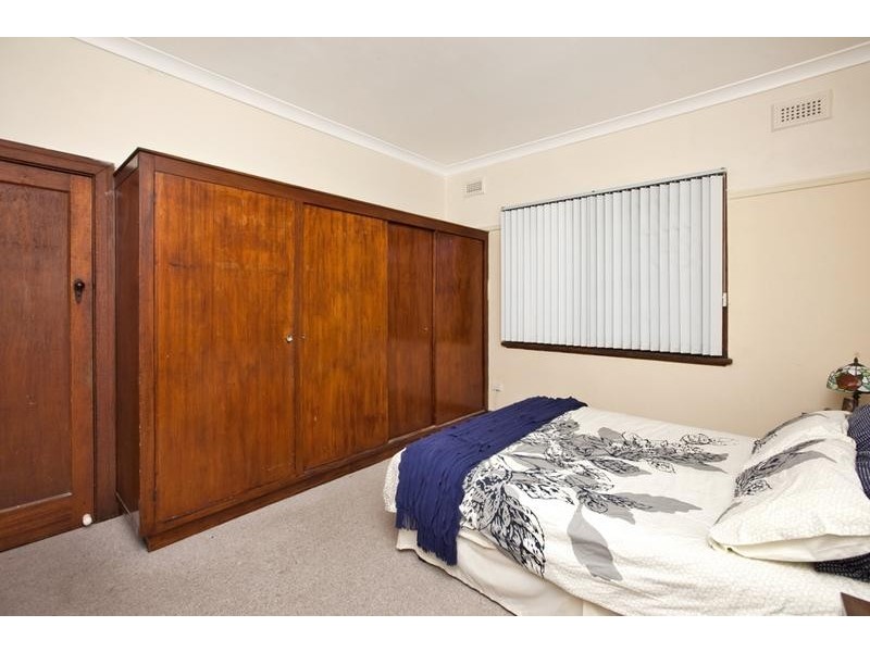 126 Douglas Street, Stockton NSW 2295