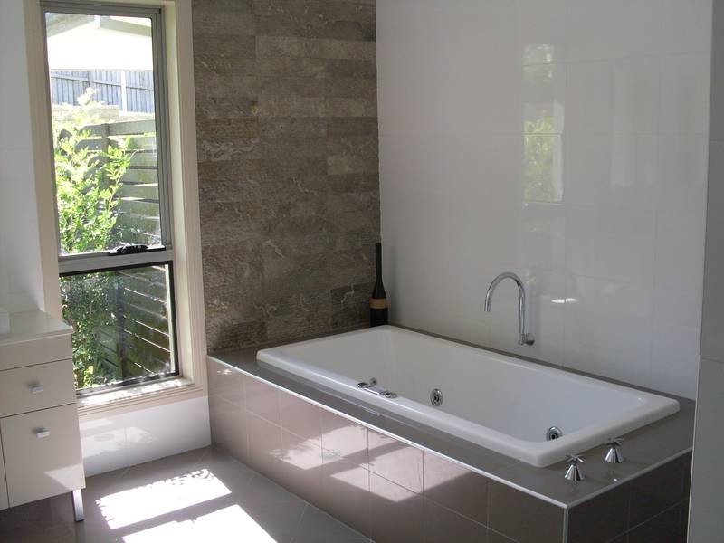 2 BELLBIRD CLOSE, Fletcher NSW 2287