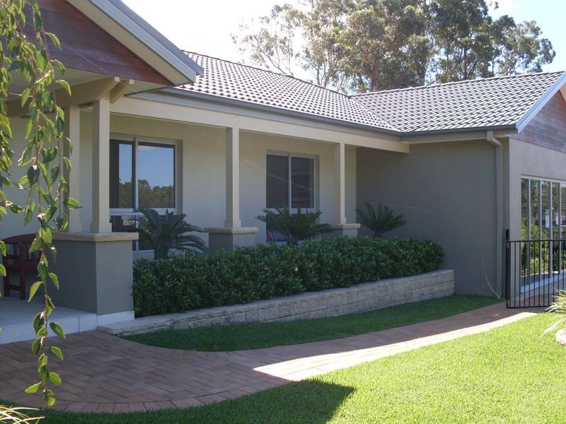 2 BELLBIRD CLOSE, Fletcher NSW 2287