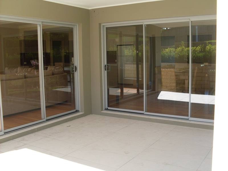 2 BELLBIRD CLOSE, Fletcher NSW 2287