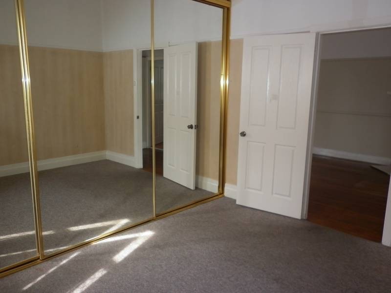 37 NELSON ST, Mayfield NSW 2304