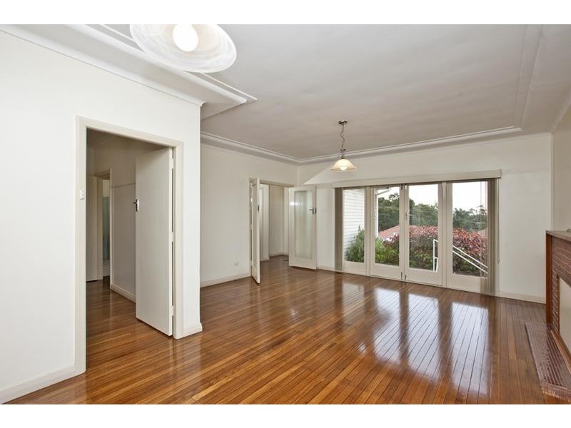 39 Angus Avenue, Waratah West NSW 2298