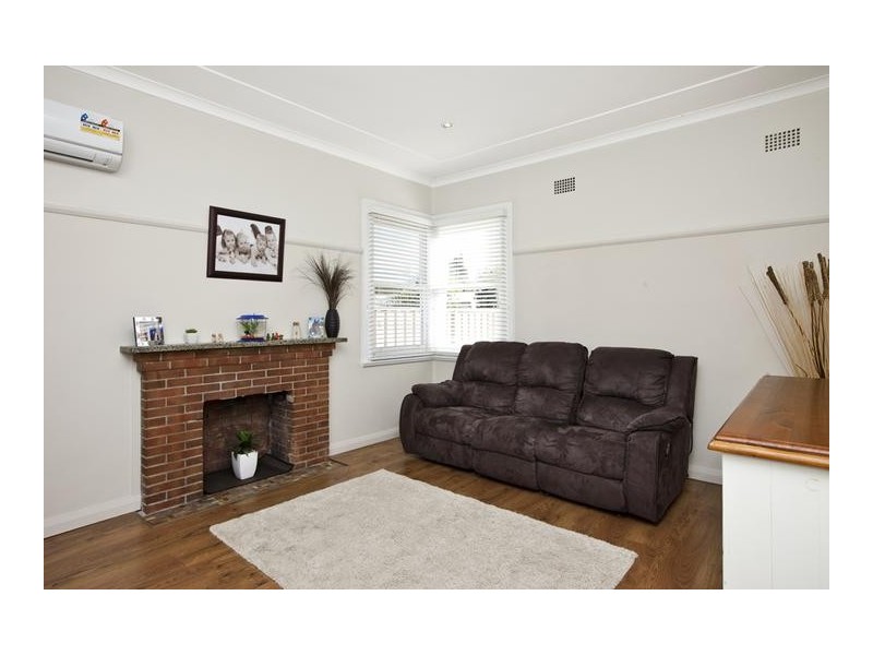37 Mackie Avenue, New Lambton NSW 2305