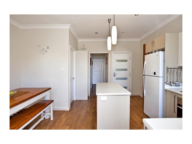 37 Mackie Avenue, New Lambton NSW 2305