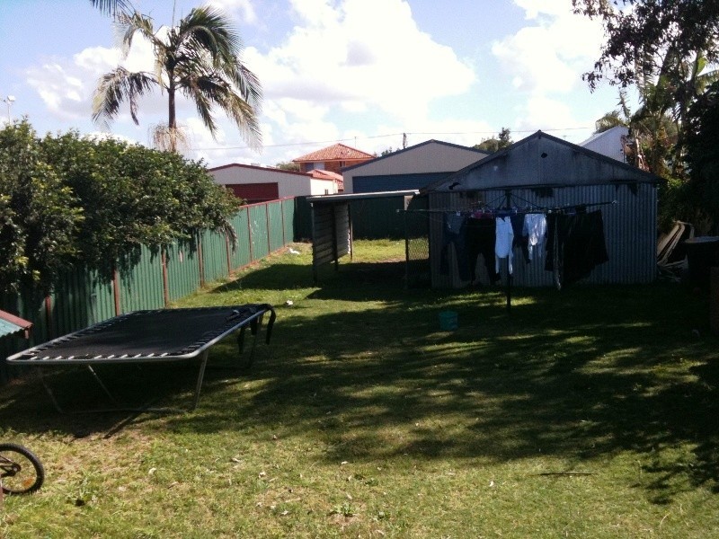 51 Dunbar Street, Stockton NSW 2295