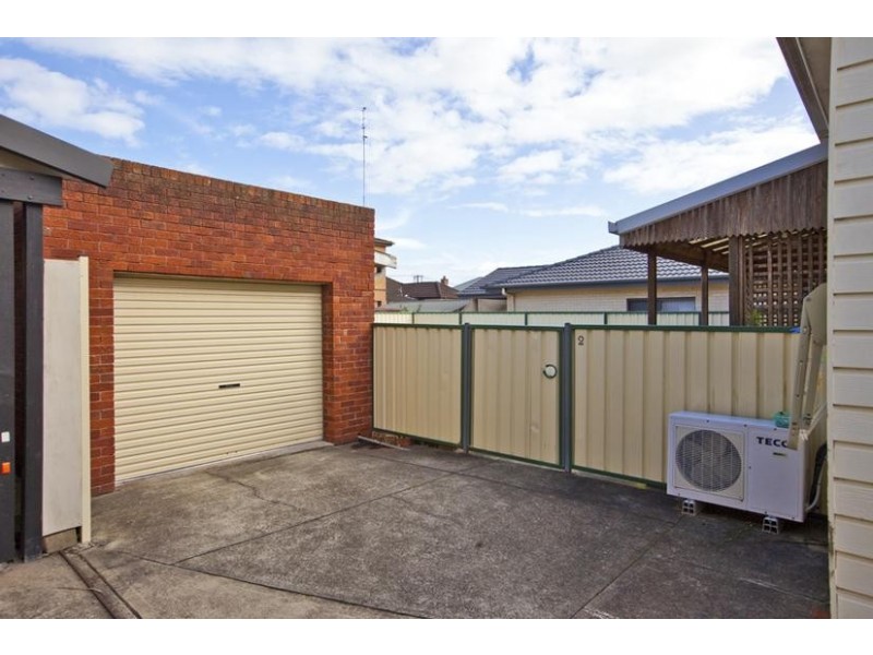 1 & 2/215 Denison Street, Broadmeadow NSW 2292