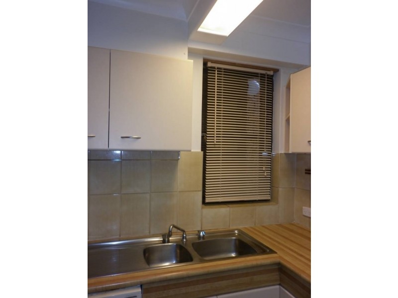 4/10 Kitchener Parade, Newcastle NSW 2300