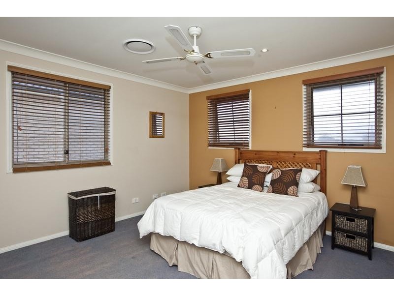 3 Clapham Street, Hamilton South NSW 2303