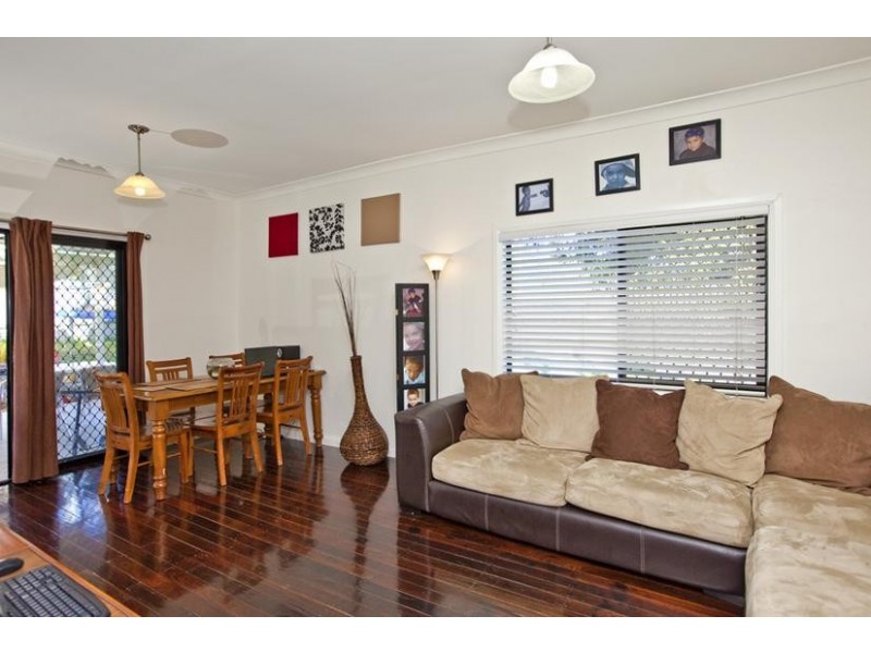 43 Angus Avenue, Waratah West NSW 2298