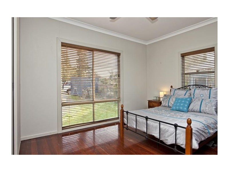 1A The Crescent, Gateshead NSW 2290