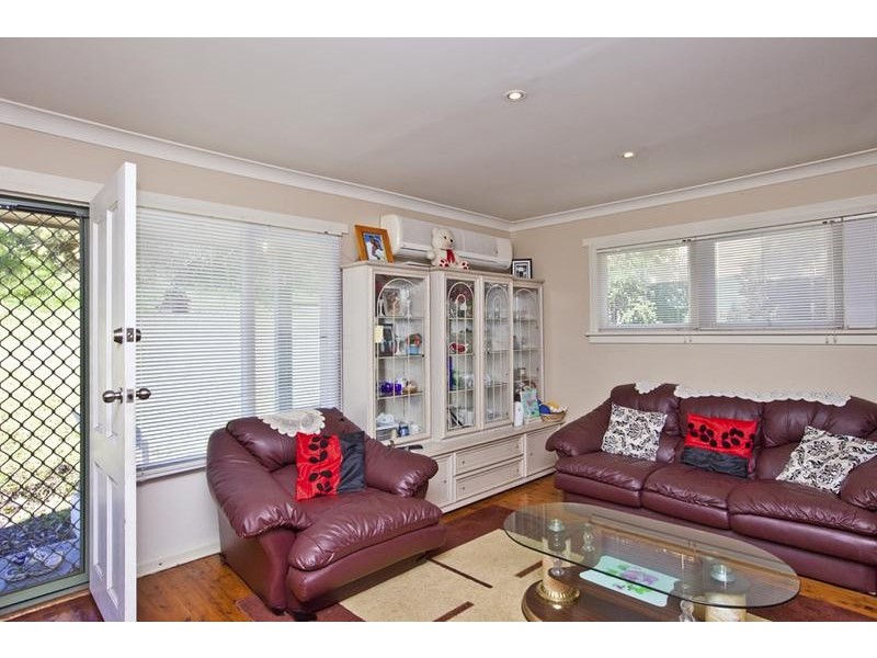 52 Acacia Avenue, Waratah West NSW 2298