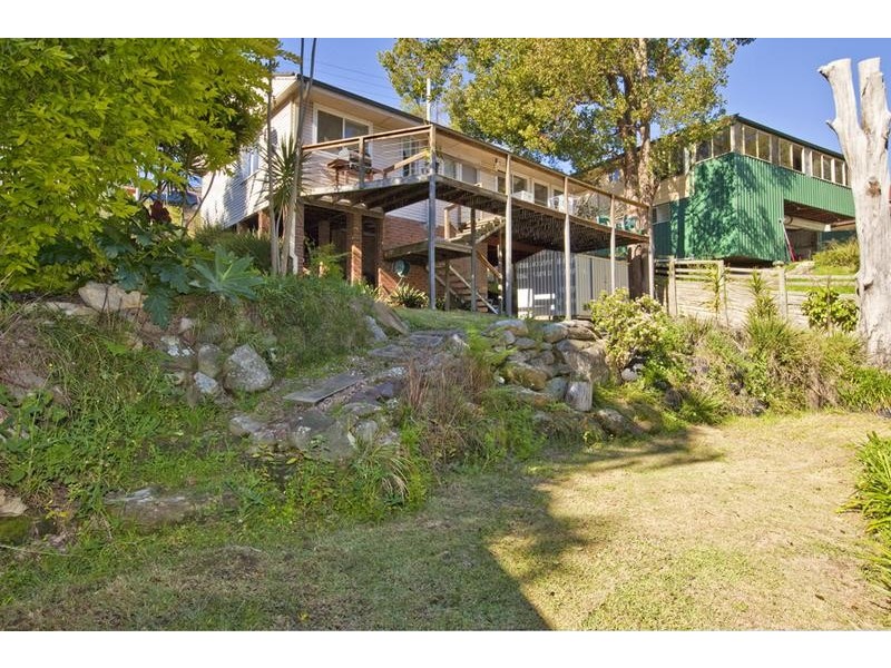 52 Acacia Avenue, Waratah West NSW 2298