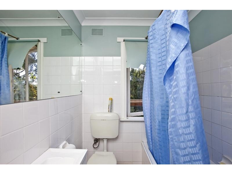 52 Acacia Avenue, Waratah West NSW 2298