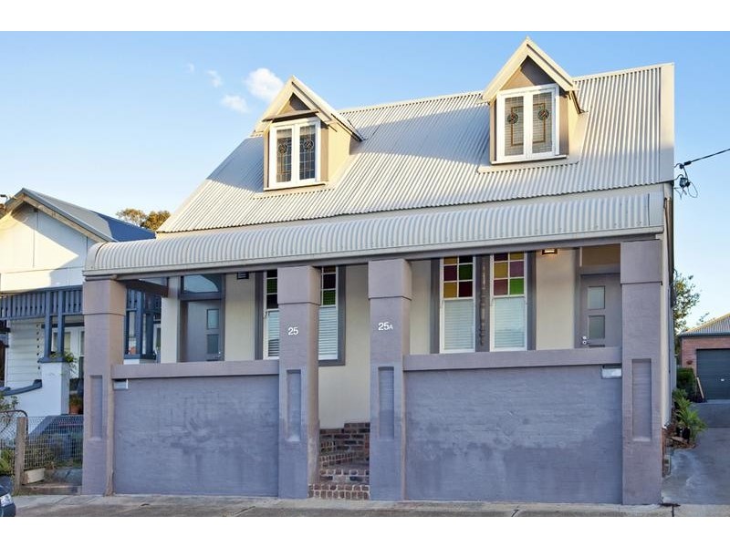 25a Elizabeth Street, Tighes Hill NSW 2297