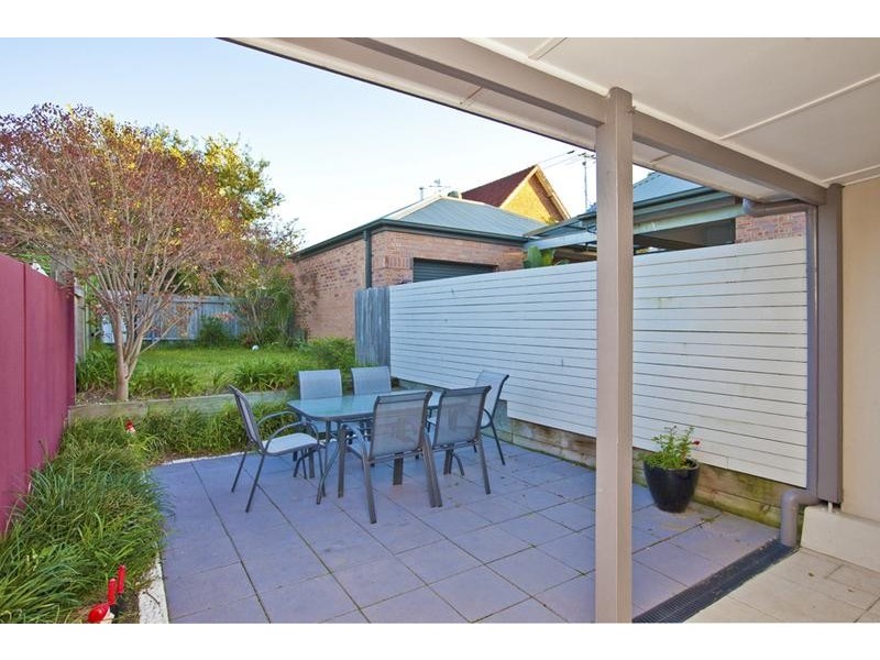 25a Elizabeth Street, Tighes Hill NSW 2297