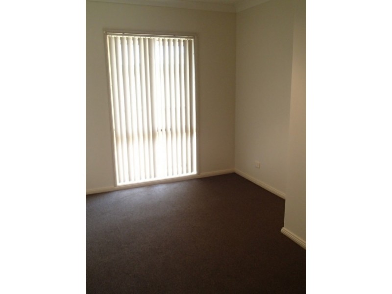 14 Tallah Place, Maryland NSW 2287