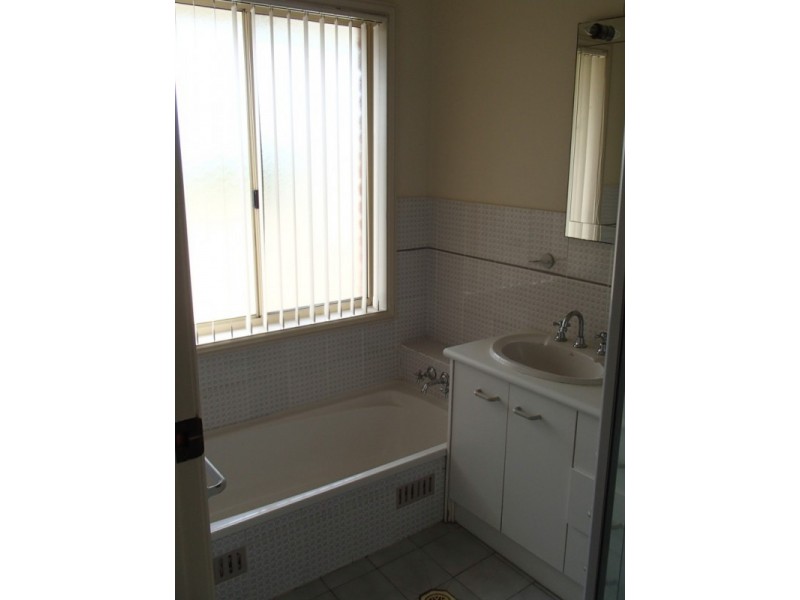 14 Tallah Place, Maryland NSW 2287