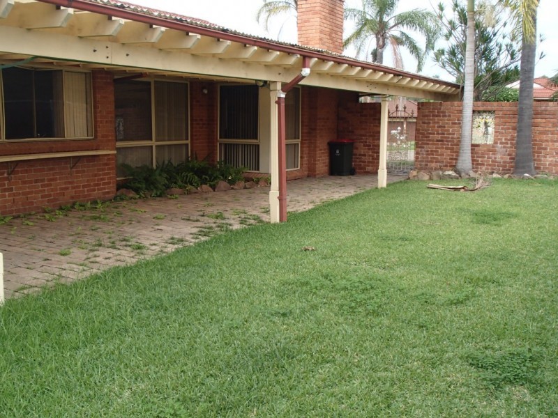 14 Tallah Place, Maryland NSW 2287