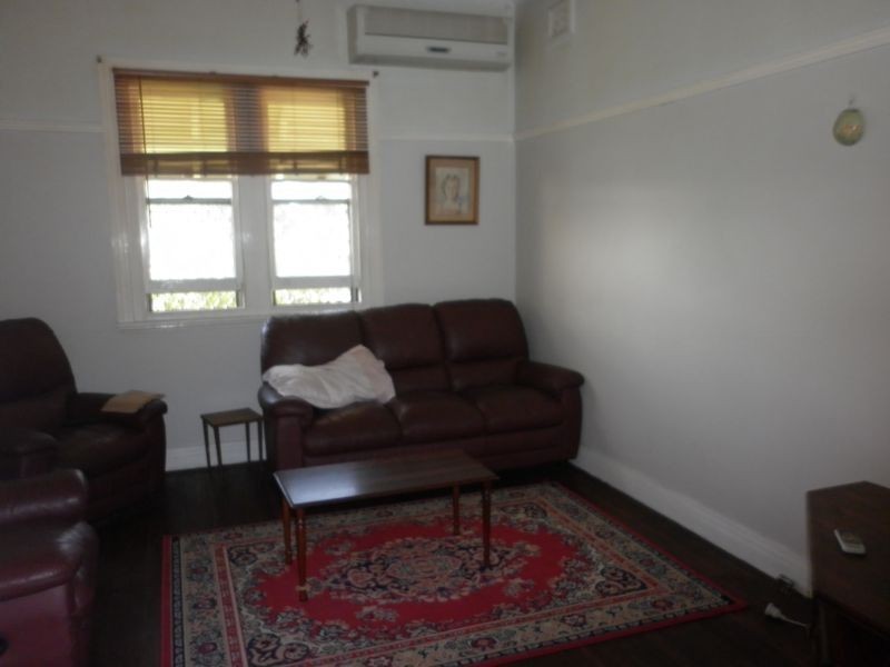 37 CARANDOTTA ST, Mayfield NSW 2304