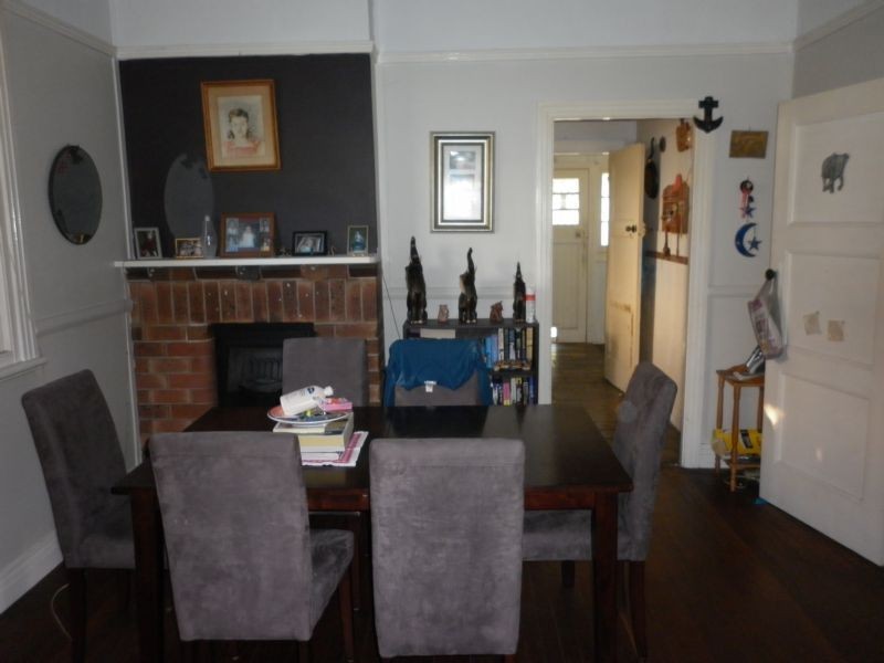 37 CARANDOTTA ST, Mayfield NSW 2304