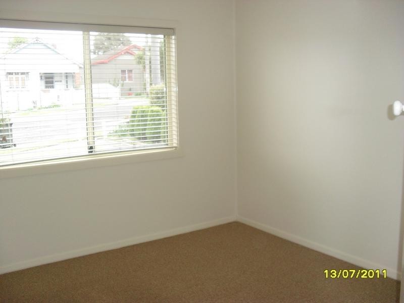 28 Vera Street, Waratah West NSW 2298