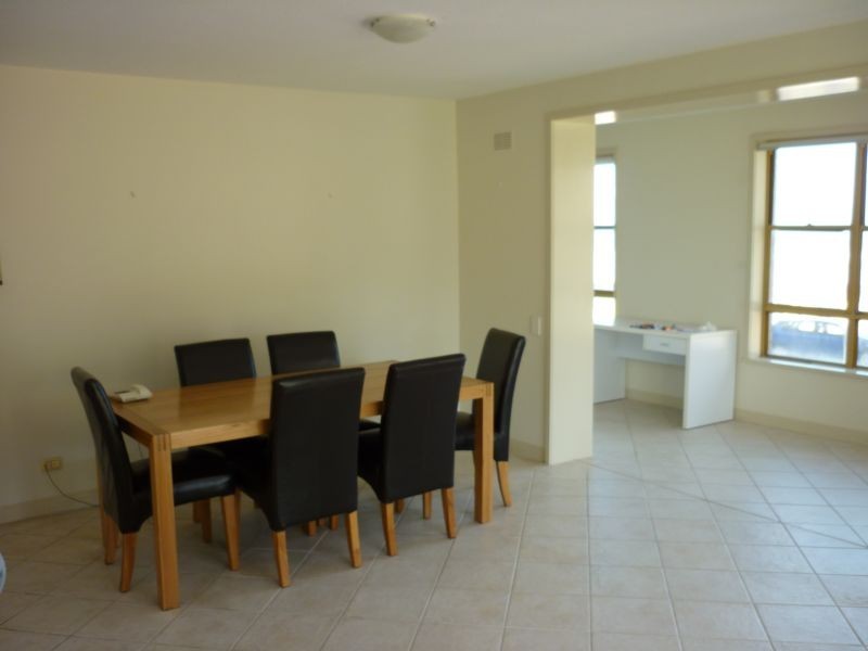 8/55 Shortland Esplanade, Newcastle NSW 2300