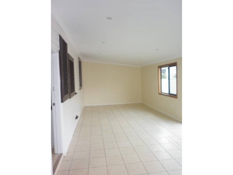 55 Martindale St, Wallsend NSW 2287